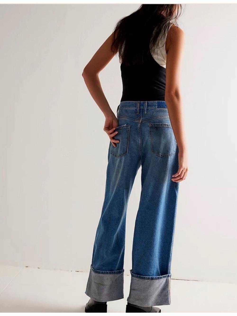 NEW WE THE FREE x Free People Wide Leg Cuffed Low-Rise Jeans in Mudslide NWT🌷 - Picture 1 of 5